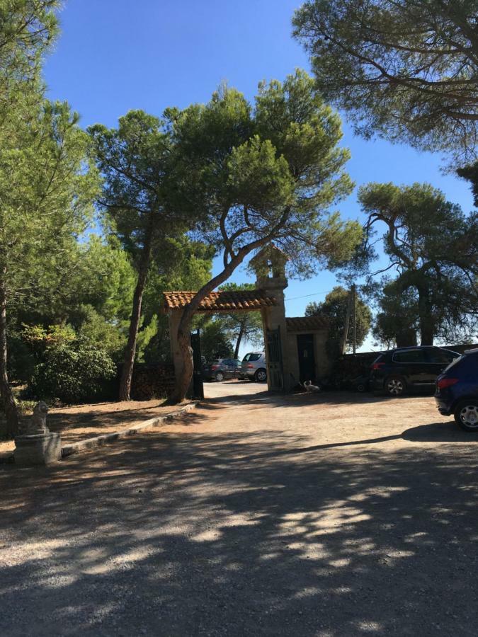 Bed and Breakfast Domaine de Salabert Nissan-lez-Enserune Exterior foto
